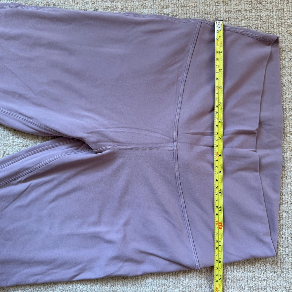 Lululemon capri leggings - Picture 2 of 4